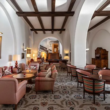 Suvretta House Hotel