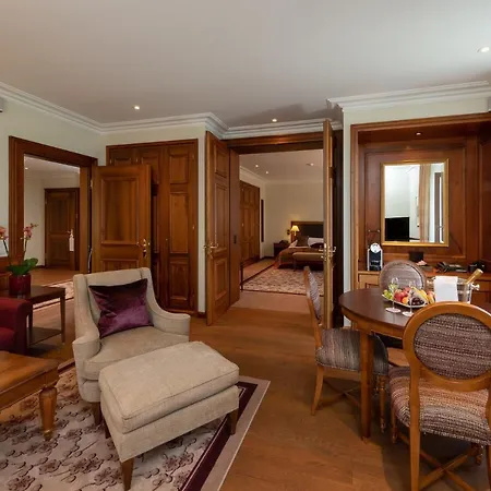Suvretta House فندق