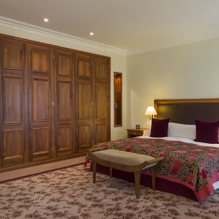 Hotell Suvretta House 5*