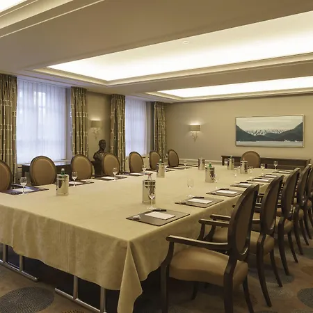 Hotel Suvretta House 5*