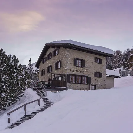 Suvretta House Hotel