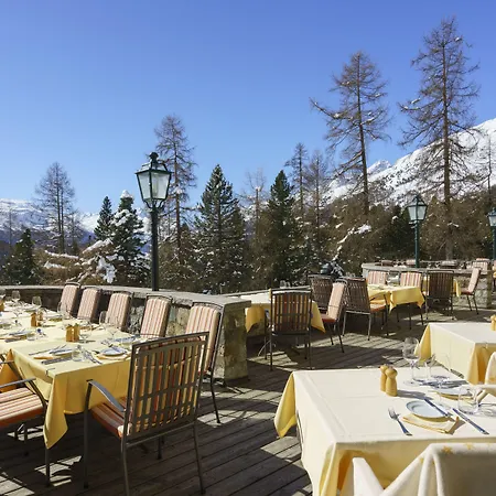 Hotel Suvretta House