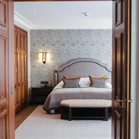 Suvretta House Hotel