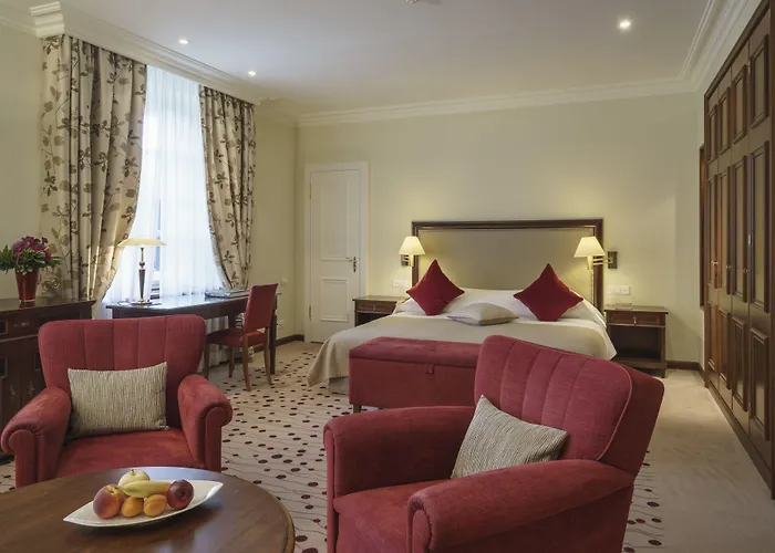 Suvretta House Hotel