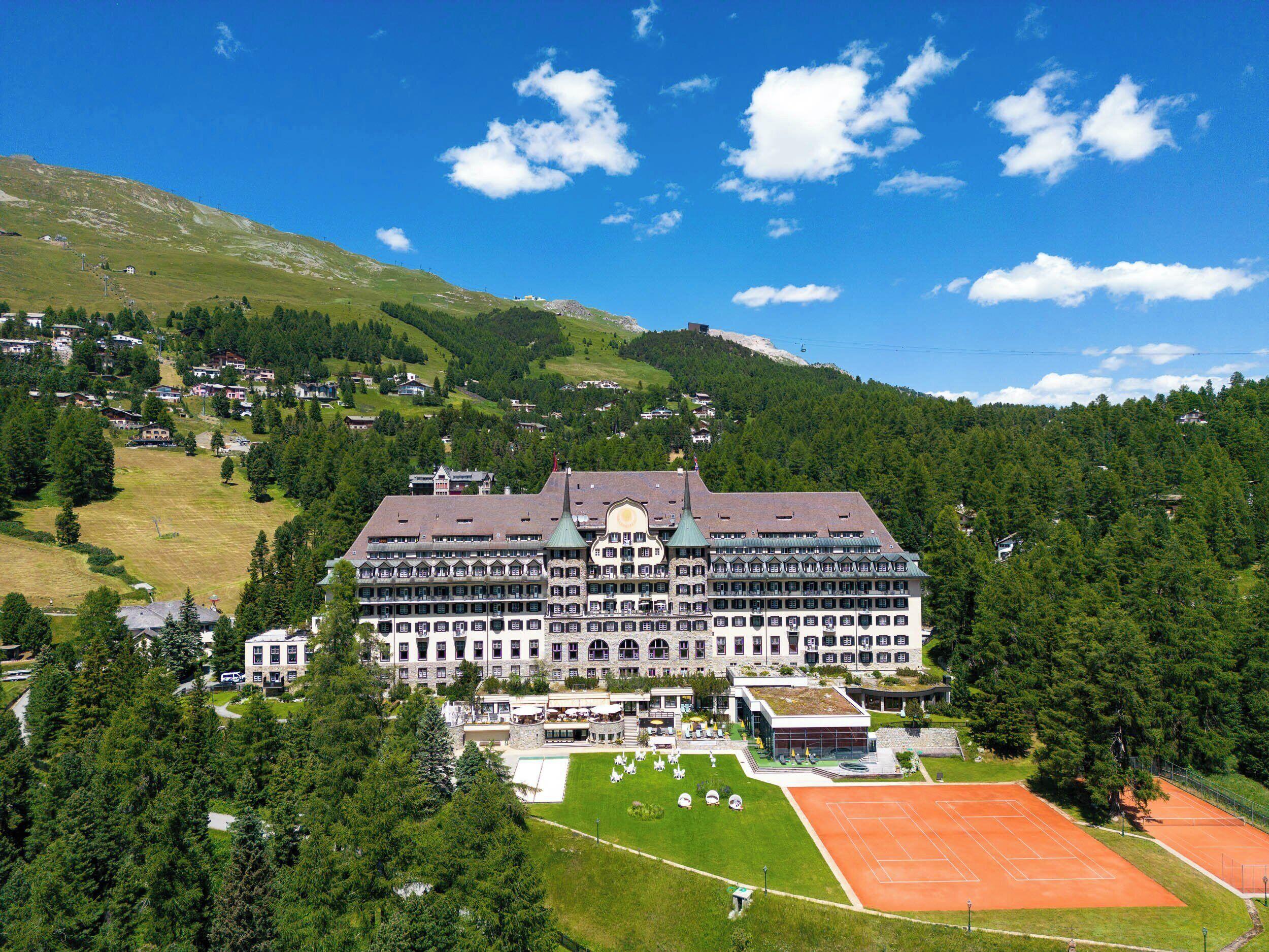 Hotel Suvretta House St. Moritz, Schweiz - jetzt buchen, Preise für 2025